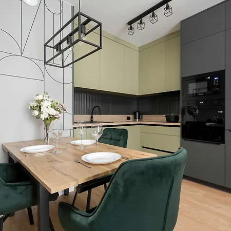 아파트 Bright Dluga In With Air Conditioning By Renters