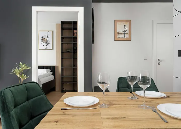 Bright Dluga In With Air Conditioning By Renters * 브로츠와프