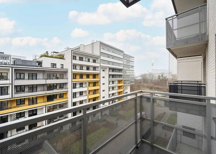 Bright Dluga In With Air Conditioning By Renters * 브로츠와프