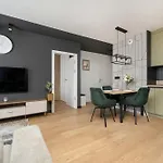 Bright Dluga In With Air Conditioning By Renters Lejlighed *