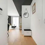 Bright Dluga In With Air Conditioning By Renters * Wrocław