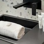 Bright Dluga In With Air Conditioning By Renters Lejlighed *
