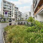 Bright Dluga In With Air Conditioning By Renters Lejlighed